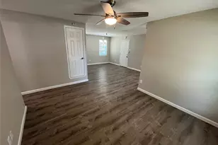 13020 Spring Oak Dr, Balch Springs, TX 75180 - Photo 3