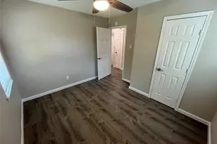 13020 Spring Oak Dr, Balch Springs, TX 75180 - Photo 13