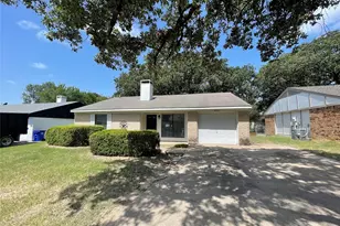 4705 Kristie Dr, Balch Springs, TX 75180 - Photo 1