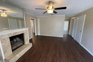 4705 Kristie Dr, Balch Springs, TX 75180 - Photo 3