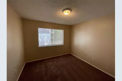 4705 Kristie Drive, Balch Springs, TX 75180 - Photo 9