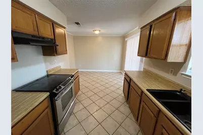 4705 Kristie Drive, Balch Springs, TX 75180 - Photo 5