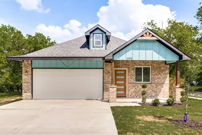 1329 Arizona Avenue, Fort Worth, TX 76104 - Photo 1