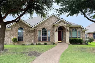 1630 Lagonda Ln, Frisco, TX 75034 - Photo 3
