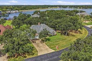 102 Mohawk Cove, Lake Kiowa, TX 76240 - Photo 5