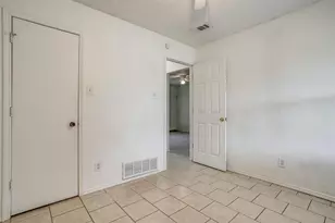 1009 W 4th St, Keene, TX 76059 - Photo 13