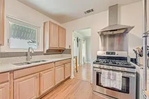 2630 Langdon Ave, Dallas, TX 75235 - Photo 11