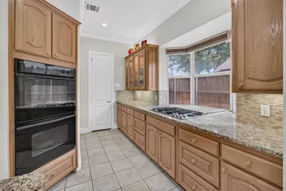 2605 Saratoga Drive, Plano, TX 75075 - Photo 13