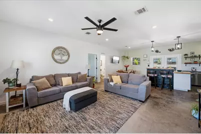 428 Gail Drive, Kennedale, TX 76060 - Photo 3