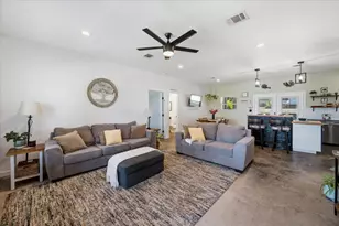 428 Gail Dr, Kennedale, TX 76060 - Photo 3