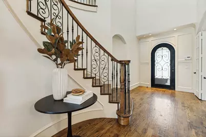 6729 Kenwood Avenue, Dallas, TX 75214 - Photo 3