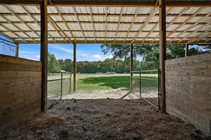 1226 Co Rd 243, Collinsville, TX 76233 - Photo 31