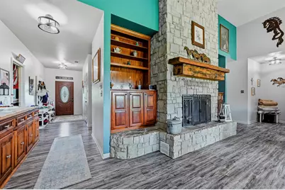 1226 County Road 243, Collinsville, TX 76233 - Photo 7