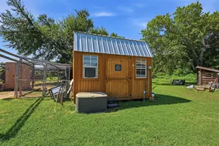 1226 Co Rd 243, Collinsville, TX 76233 - Photo 35