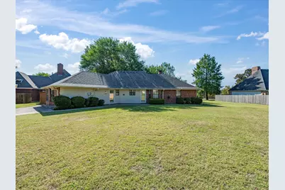 1506 Williamsburg Court, Ennis, TX 75119 - Photo 27
