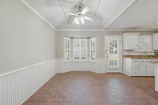 1506 Williamsburg Ct, Ennis, TX 75119 - Photo 9