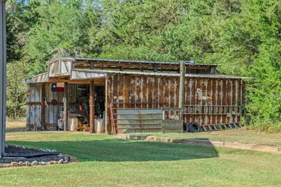 2631 County Road 2400, Pickton, TX 75471 - Photo 37