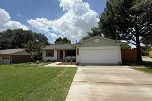 1241 Cypress Dr, Richardson, TX 75080 - Photo 1