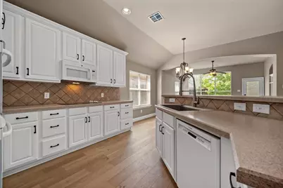 4617 Kingsway Lane, McKinney, TX 75070 - Photo 13
