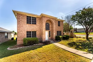 3929 Acorn Ln, McKinney, TX 75070 - Photo 3