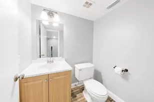 6321 Walraven Cir, Fort Worth, TX 76133 - Photo 15