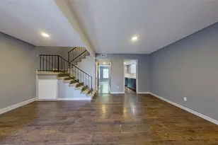 6321 Walraven Cir, Fort Worth, TX 76133 - Photo 9