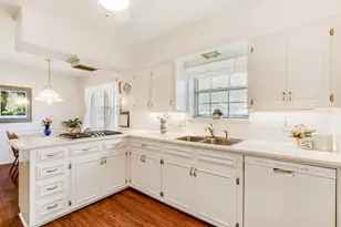 331 Robin Way, Richardson, TX 75080 - Photo 15