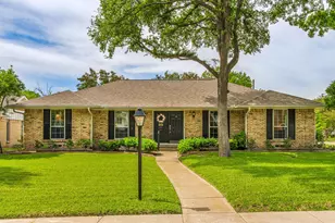 331 Robin Way, Richardson, TX 75080 - Photo 3