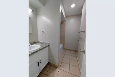 3900 Camelot Street #B, Denton, TX 76209 - Photo 7