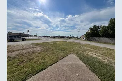 804 S Bosque Street, Whitney, TX 76692 - Photo 13