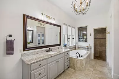3812 Shady Creek Court, Frisco, TX 75033 - Photo 15