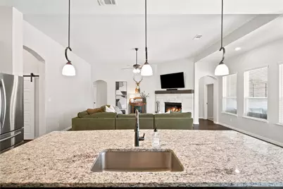 1036 Northern Oaks Court, Springtown, TX 76082 - Photo 15