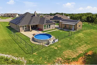 1036 Northern Oaks Court, Springtown, TX 76082 - Photo 35
