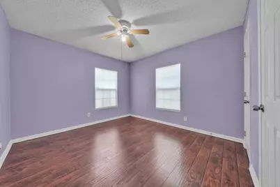 1005 W Clarence Street W, Fort Worth, TX 76117 - Photo 17