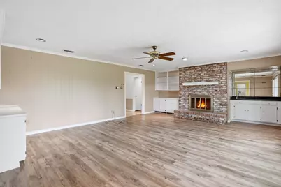 4328 Winding Way, Benbrook, TX 76126 - Photo 5