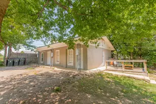831 W Houston St, Tyler, TX 75702 - Photo 37