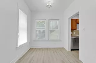 831 W Houston St, Tyler, TX 75702 - Photo 11