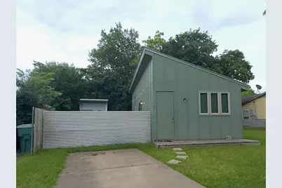 1109 N Brents Avenue, Sherman, TX 75090 - Photo 3