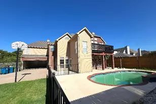 4133 Williams Ct, Grapevine, TX 76051 - Photo 9