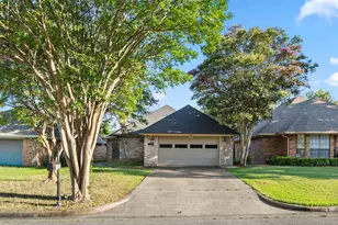 3113 Canton St, Greenville, TX 75402 - Photo 1