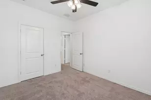 2215 Adena Spgs Dr, Allen, TX 75013 - Photo 15