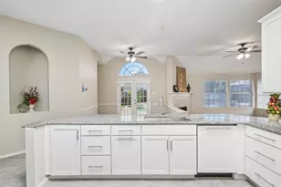 3901 Rolling Hills Dr, Plano, TX 75025 - Photo 7