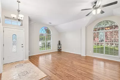 3901 Rolling Hills Drive, Plano, TX 75025 - Photo 11
