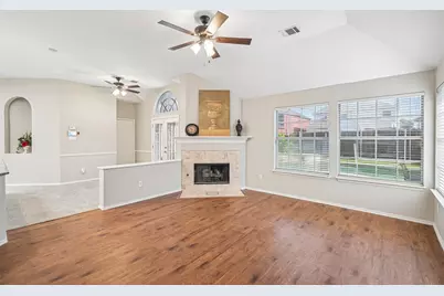 3901 Rolling Hills Drive, Plano, TX 75025 - Photo 19