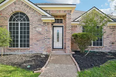 3901 Rolling Hills Drive, Plano, TX 75025 - Photo 3