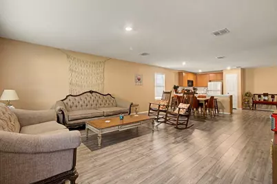 1517 Oak Creek Drive, Hutchins, TX 75141 - Photo 11