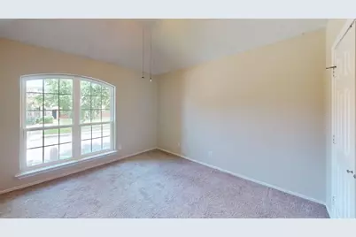 2209 Meadowstone Drive, Carrollton, TX 75006 - Photo 15