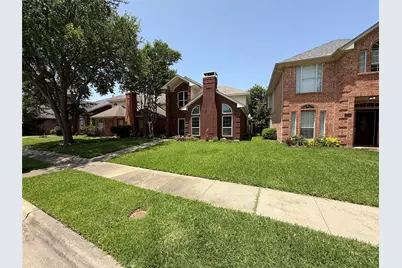 2209 Meadowstone Drive, Carrollton, TX 75006 - Photo 3