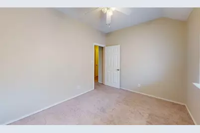 2209 Meadowstone Drive, Carrollton, TX 75006 - Photo 17