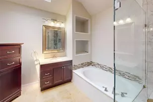 2209 Meadowstone Dr, Carrollton, TX 75006 - Photo 21